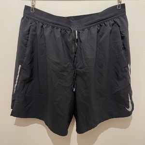 Nike Running Dri-Fit Shorts 7in